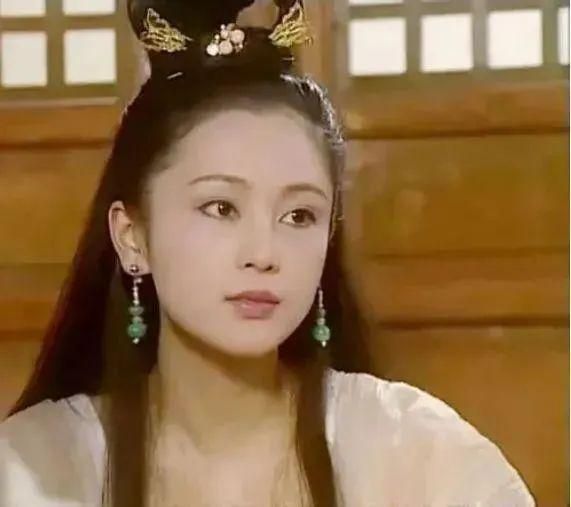 微变传奇广告美女