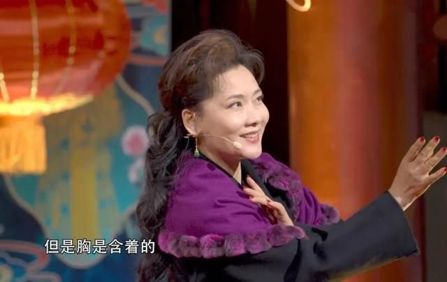 微变传奇广告美女