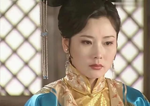 微变传奇广告美女