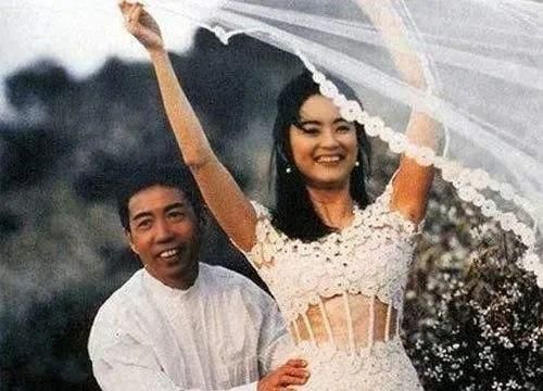 微变传奇广告美女