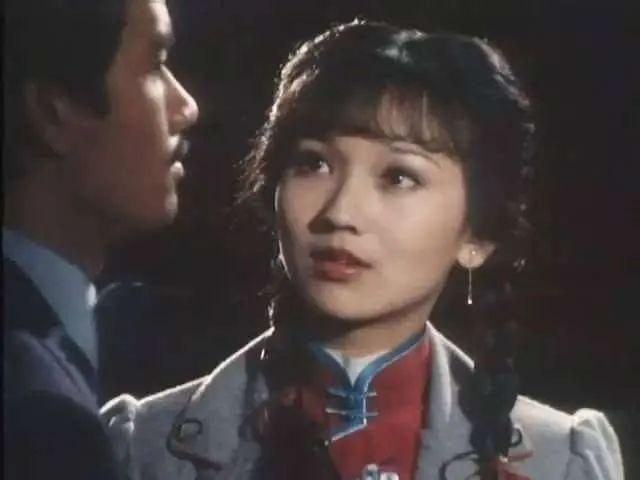 微变传奇广告美女