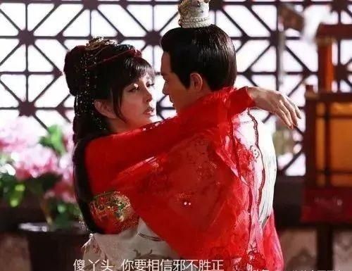 微变传奇广告美女