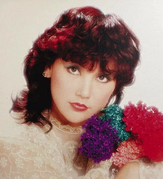 微变传奇广告美女