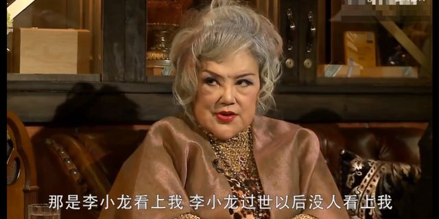 微变传奇广告美女