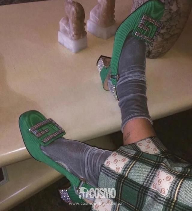 鸳鸯蝴蝶微变传奇私服网站