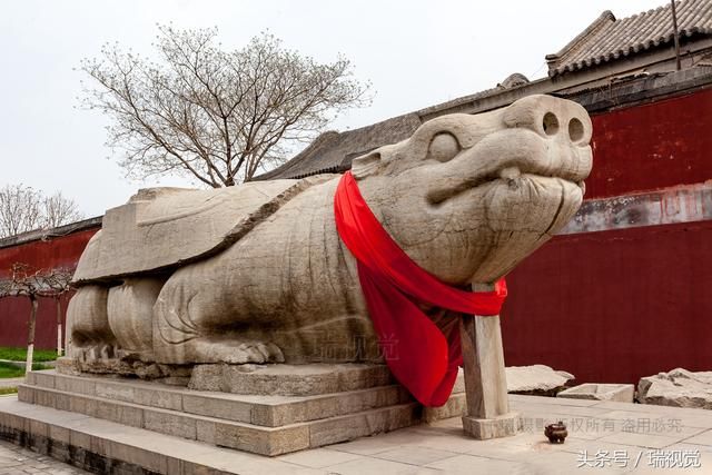 霸下武威轻变传奇装备图片